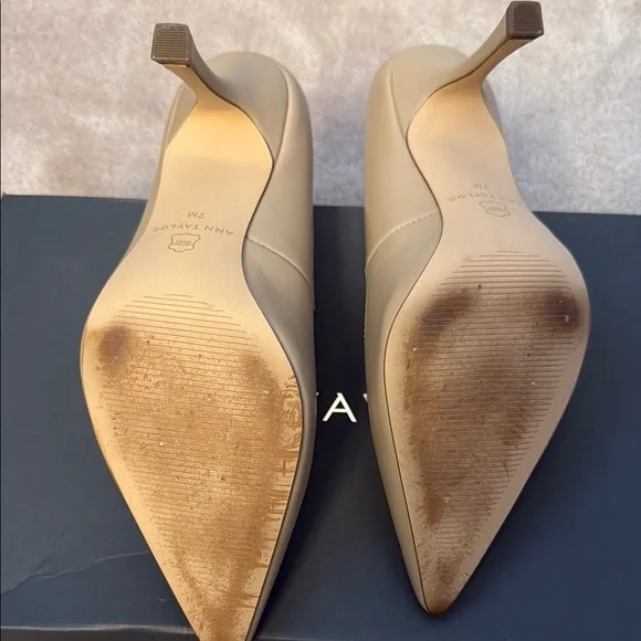 Ann Taylor Nude Heels - Picture 6 of 6